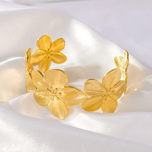 1PC Women'S Fashion Trendy Waterproof Stainless Steel Flower Bracelet Jewelry Date Travel Banquet Party Holiday Dressing Gift