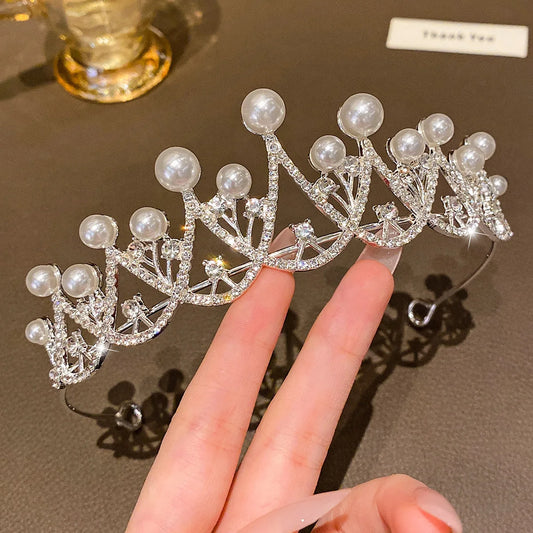 1 Large Crown Fashionable Temperament Crown Headband Sweet Wind Hair Accessory Suitable for Performances and Birthdays