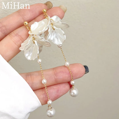 Modern Jewelry 925 Silver Needle Elegant Temperament Simulated Pearl Tassel Earrings for Women Fashion Accessories Wholesale